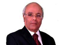د. محمد الفيومي: الاقتصاد المصري قادر على تخطي وتجاوز الأزمة الراهنة بشهادة المؤسسات الدولية