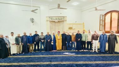 صورة جماعية في قرية أم الزين